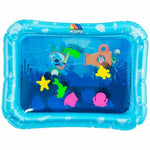 Tapis sensoriel à eau pour bébé Moltó Playsense avec animaux marins flottants favorisant l’éveil et la motricité.